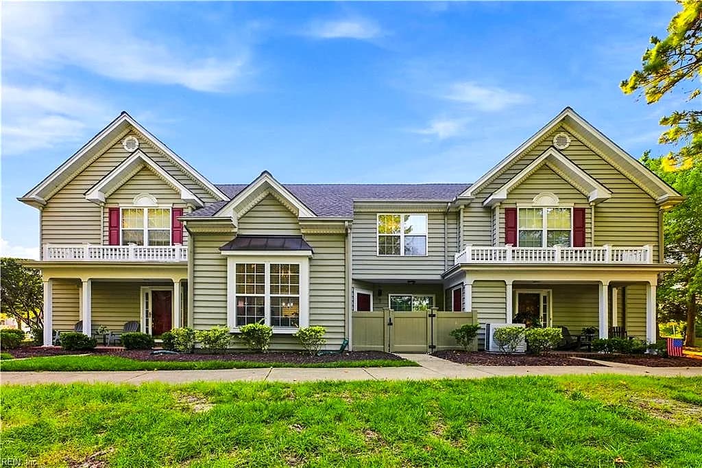 107 Sandy Beach CT, SUFFOLK VA 23435 - Photo 2