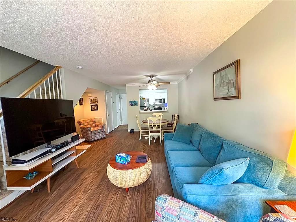 3837 Lasalle DR #109, VIRGINIA BEACH VA 23453 - Photo 4