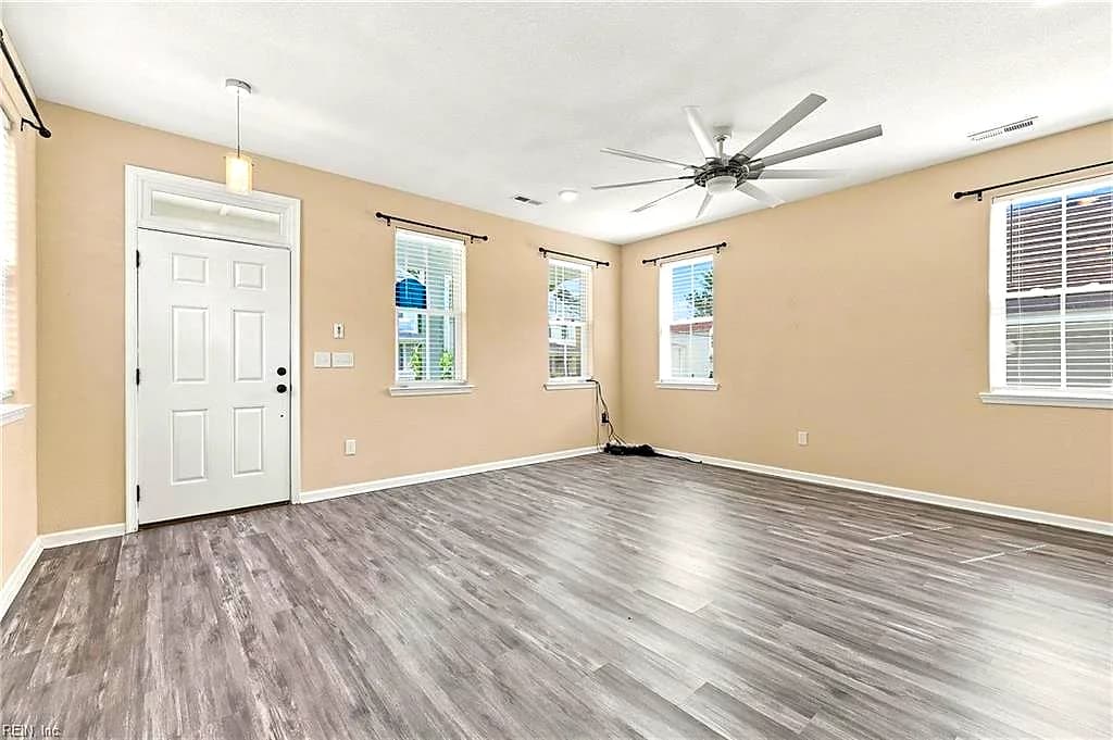 945 Gordon AVE, NORFOLK VA 23504 - Photo 4
