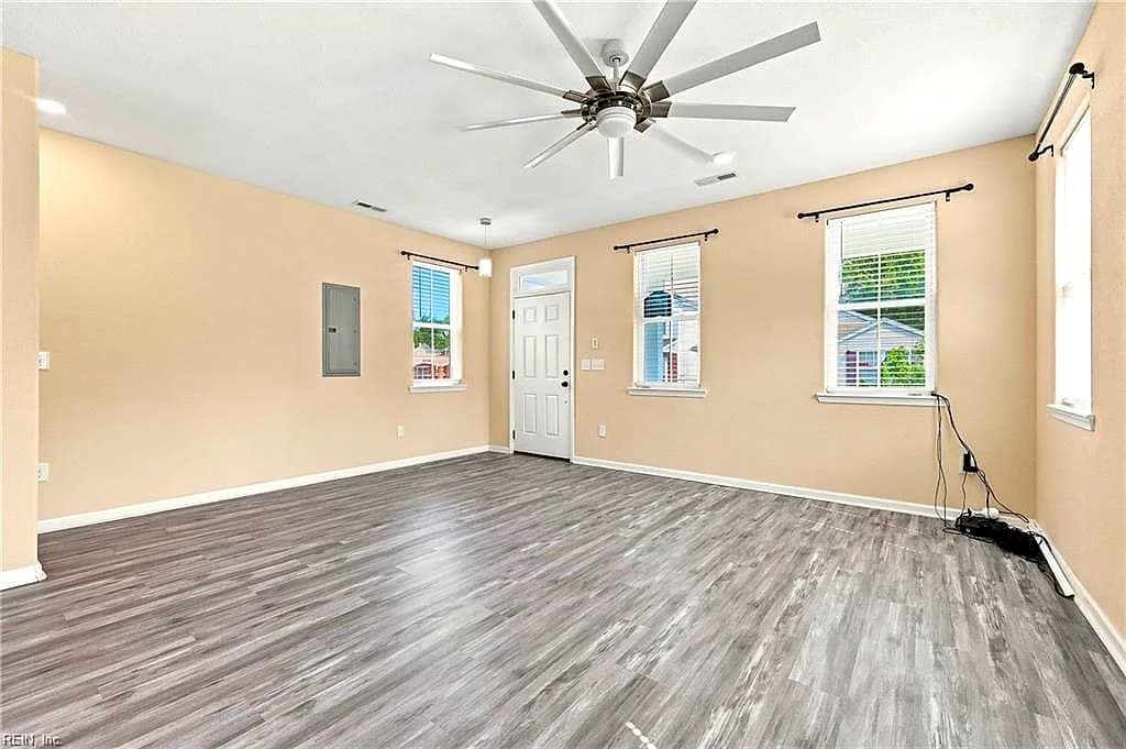 945 Gordon AVE, NORFOLK VA 23504 - Photo 5