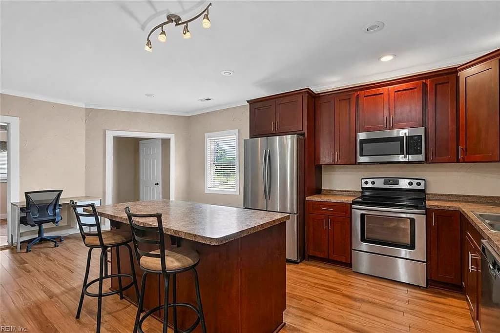 21147 Rescue RD, CARROLLTON VA 23314 - Photo 5
