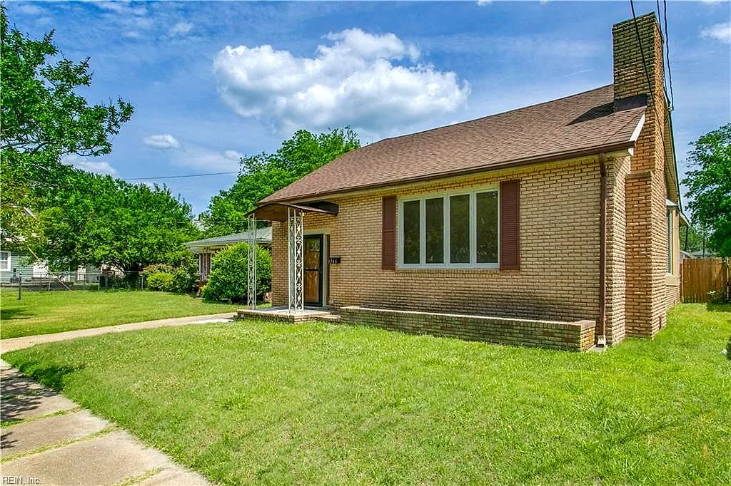 1346 26th ST, NEWPORT NEWS VA 23607 - Photo 5