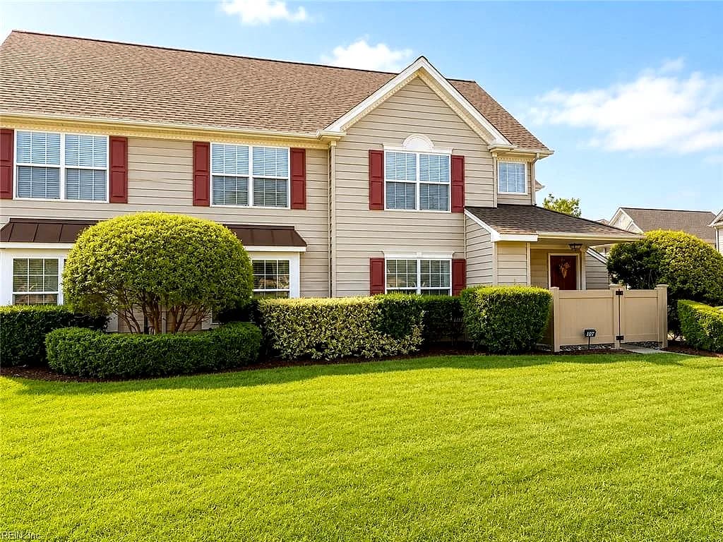 704 Lakeside DR, SUFFOLK VA 23435 - Main photo