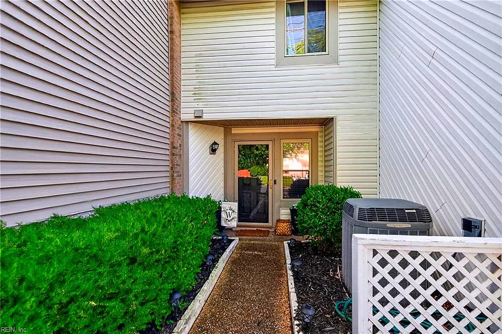 616 Masefield CIR, VIRGINIA BEACH VA 23452 - Photo 3