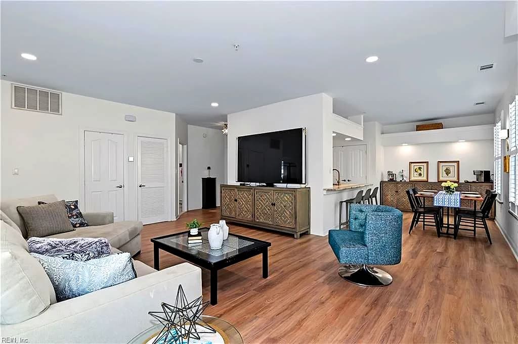 2300 Shore Sands CT #102, VIRGINIA BEACH VA 23451 - Photo 5