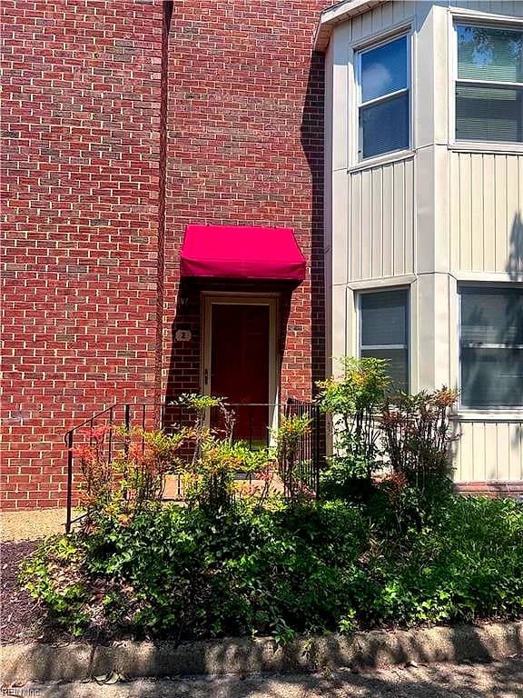 2 Academy LN, HAMPTON VA 23669 - Main photo