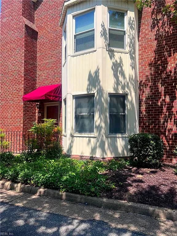 2 Academy LN, HAMPTON VA 23669 - Photo 3