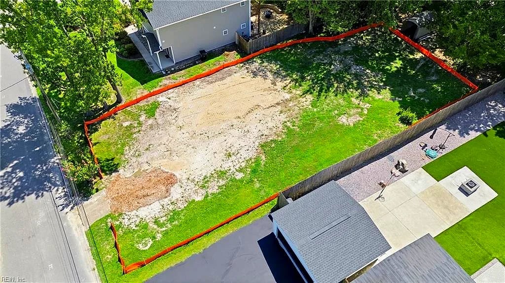 1837 Karen LN, VIRGINIA BEACH VA 23454