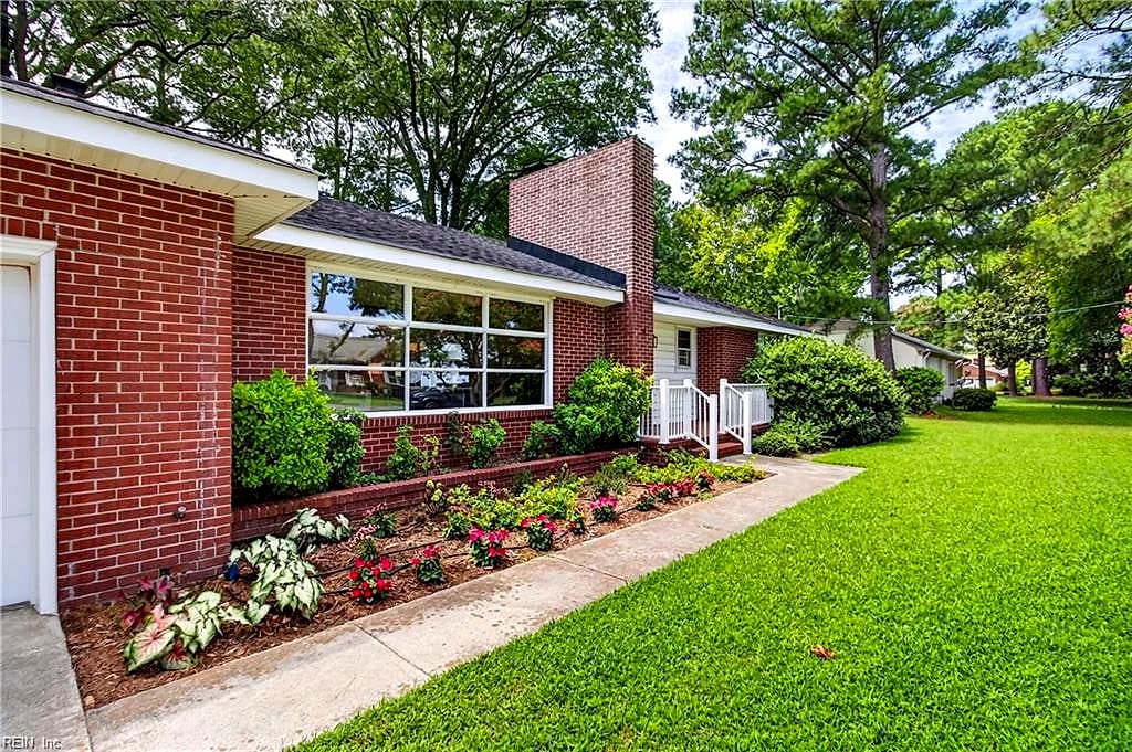 4644 River Shore RD, PORTSMOUTH VA 23703 - Photo 4