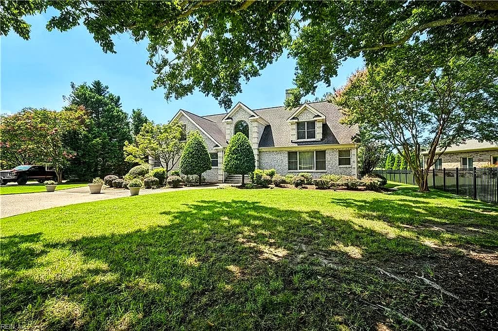 507 Cedar LN, VIRGINIA BEACH VA 23452 - Main photo