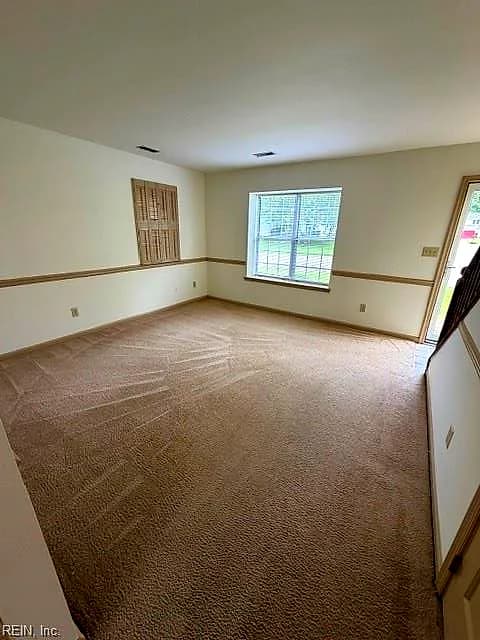 520 Heacox LN, NEWPORT NEWS VA 23608 - Photo 4