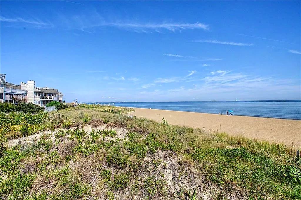 3800 Dupont CIR #206, VIRGINIA BEACH VA 23455 - Photo 3