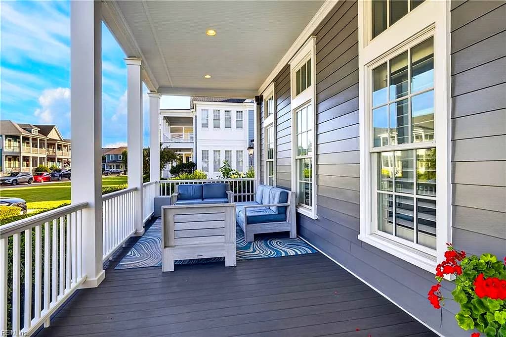 4850 E Beach DR, NORFOLK VA 23518 - Photo 3
