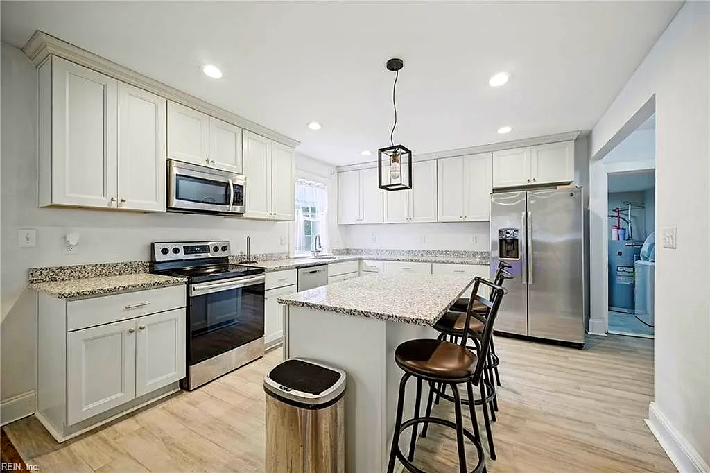 1129 Hazel AVE, CHESAPEAKE VA 23325