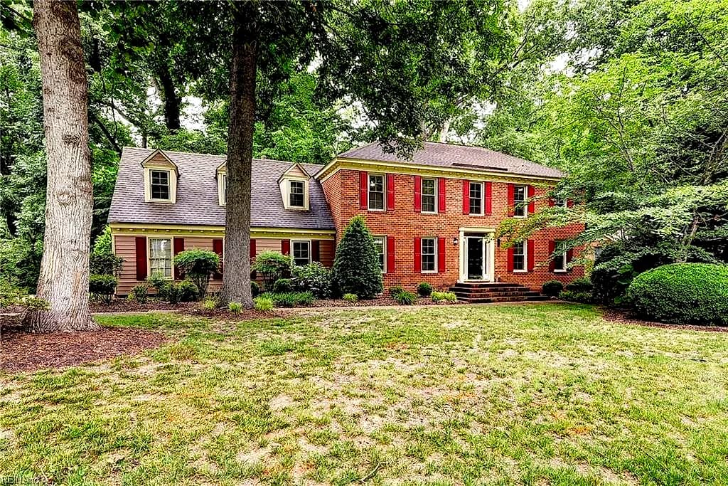 103 Osprey PT, YORKTOWN VA 23692 - Main photo