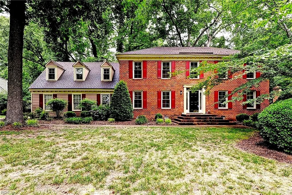 103 Osprey PT, YORKTOWN VA 23692 - Photo 3