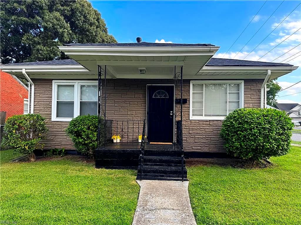 2801 Mapleton AVE, NORFOLK VA 23504 - Photo 2