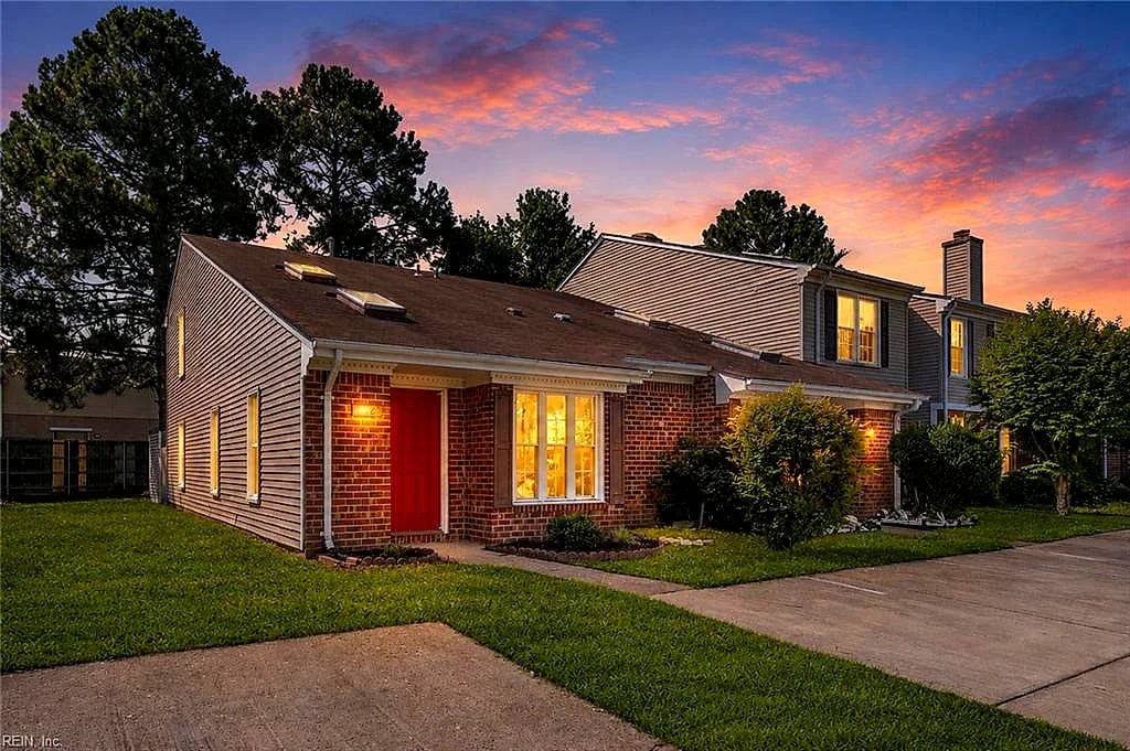 416 Hollomon DR, HAMPTON VA 23666