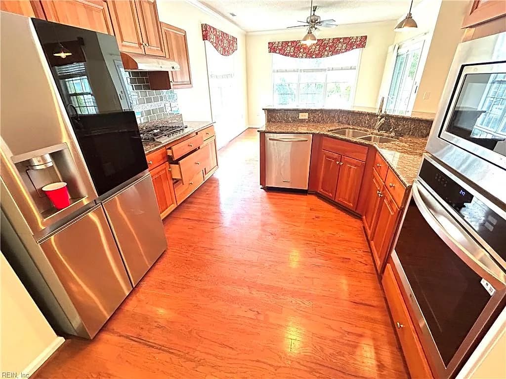 3129 Gallahad DR, VIRGINIA BEACH VA 23456 - Photo 5