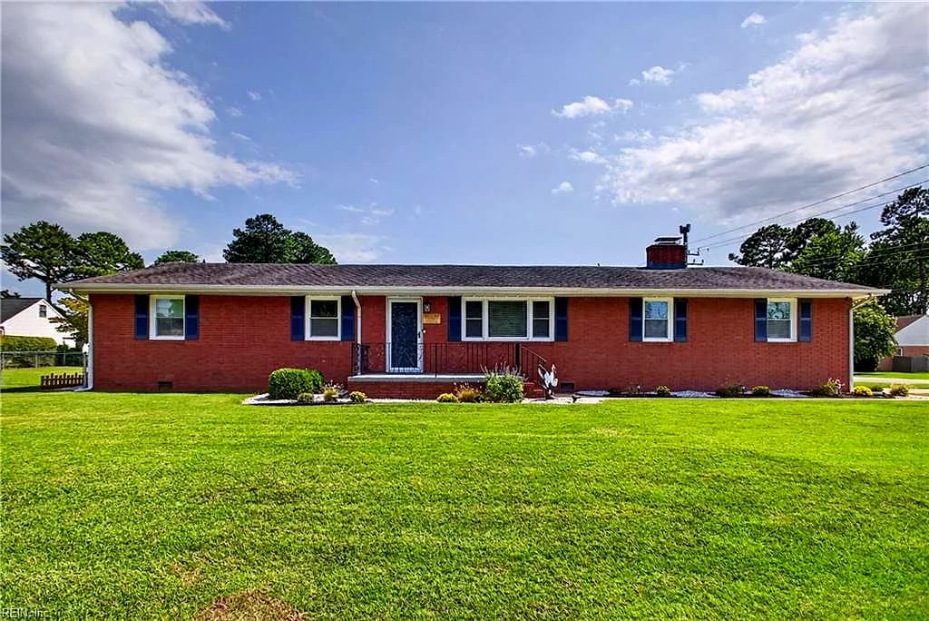 5441 N Sunland DR, VIRGINIA BEACH VA 23464 - Photo 3