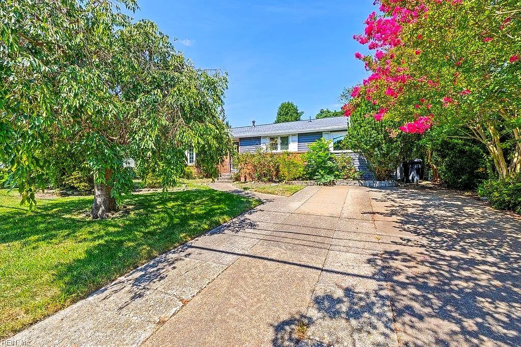 605 Aragona BLVD, VIRGINIA BEACH VA 23462