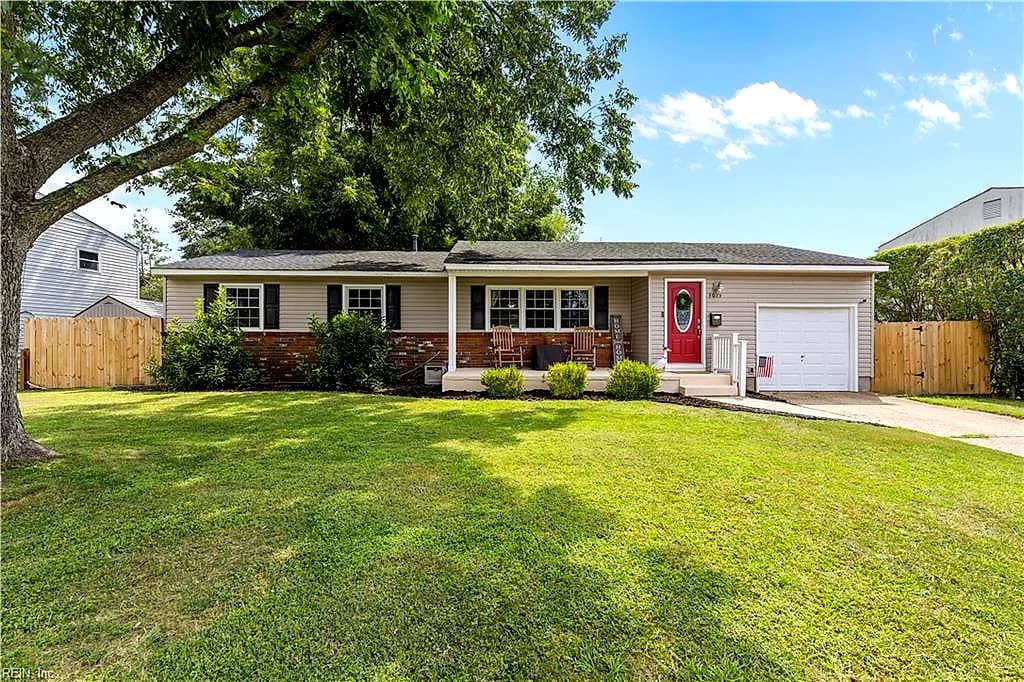 3013 Bowling Green DR, VIRGINIA BEACH VA 23452 - Photo 2