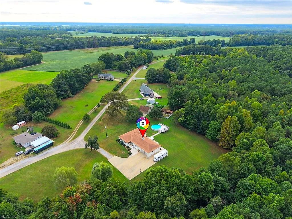 6367 Everets RD, SUFFOLK VA 23434