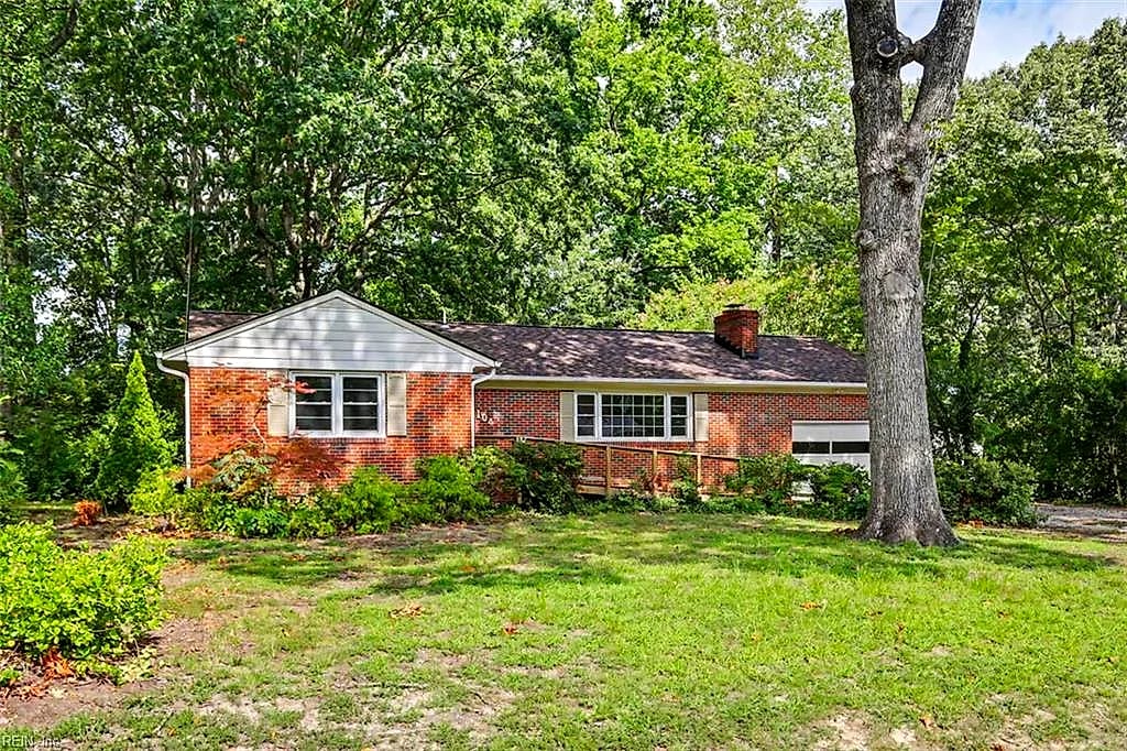 104 Bell Hill DR, YORKTOWN VA 23692