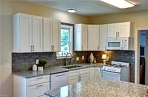2103 Roanoke AVE, NEWPORT NEWS VA 23607 - Photo 3