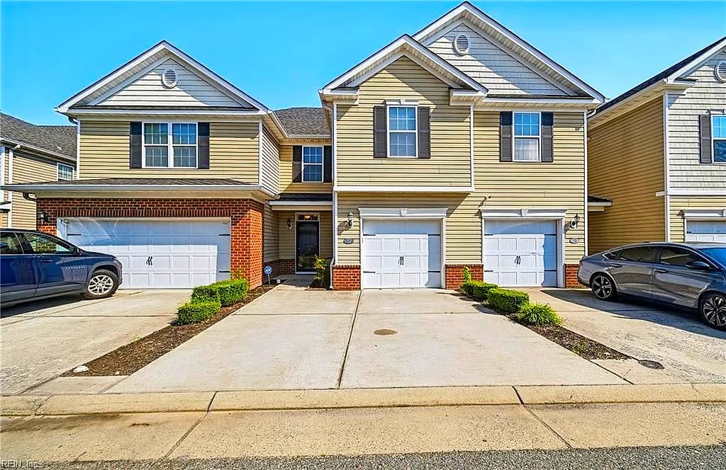 32 Stratum WAY, Hampton — 3 bed Residential, 1,450 sqft