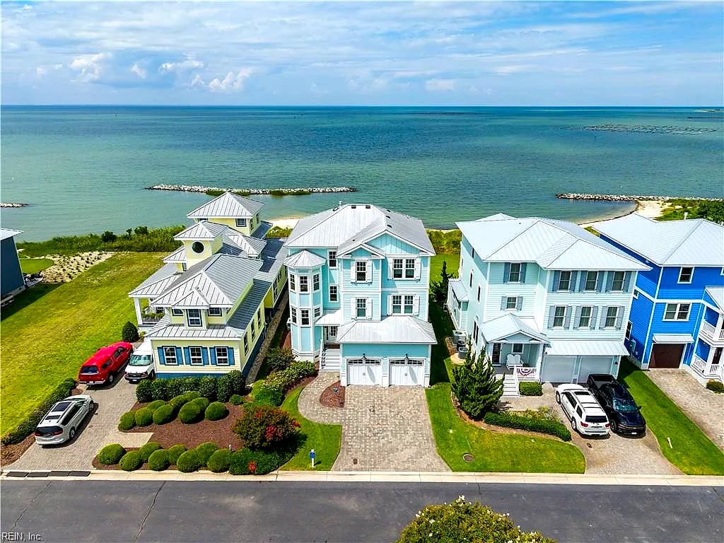 171 Sunset BLVD, CAPE CHARLES VA 23310