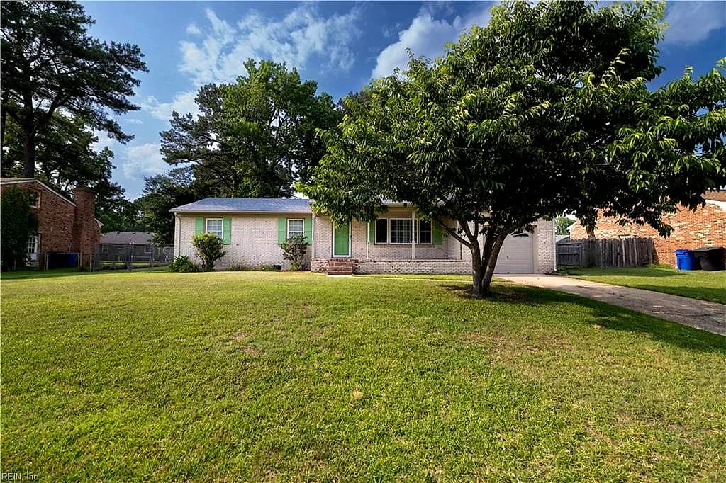 4116 Meadowview RD, PORTSMOUTH VA 23703 - Photo 3