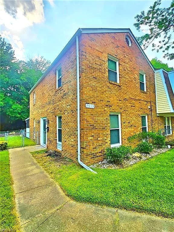 5813 W Hastings CT, VIRGINIA BEACH VA 23462 - Photo 3