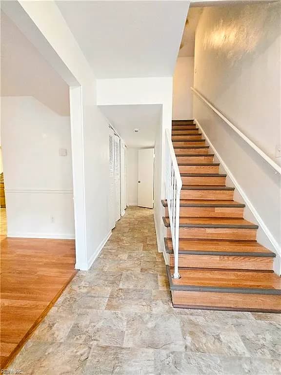 5813 W Hastings CT, VIRGINIA BEACH VA 23462 - Photo 4