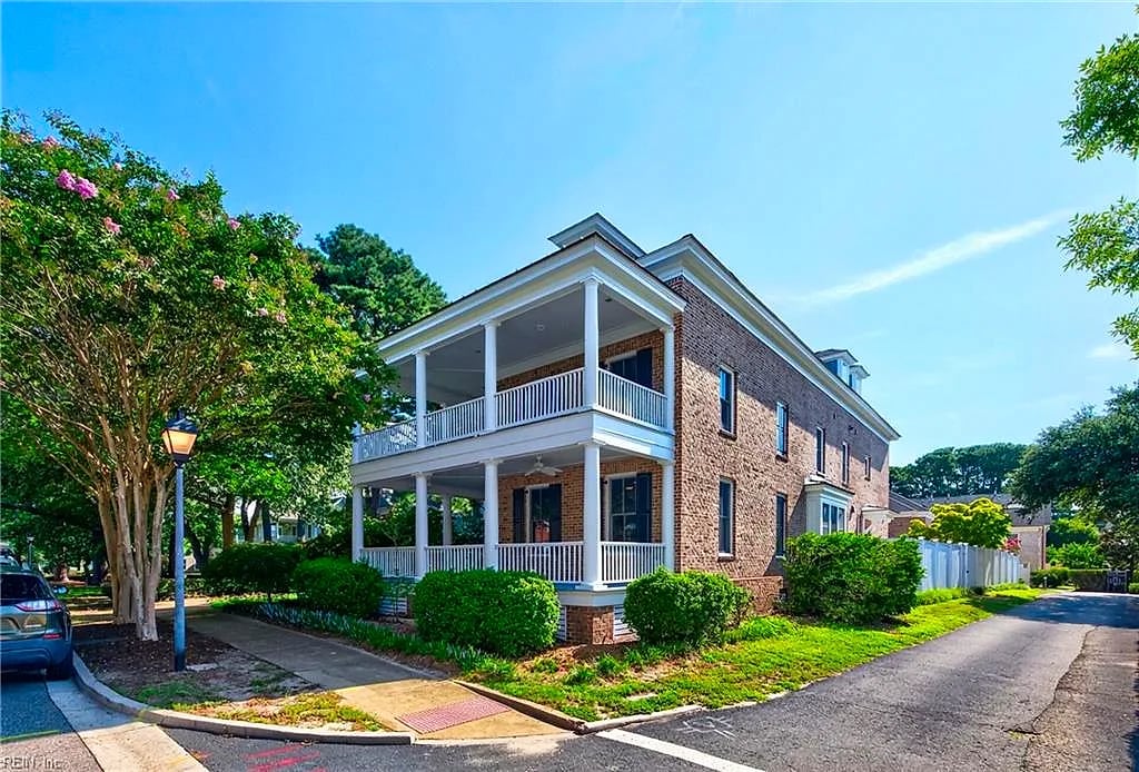 9516 26th Bay ST, NORFOLK VA 23518