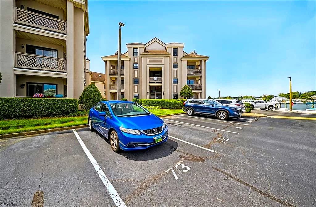 417 Harbour PT #202, VIRGINIA BEACH VA 23451 - Photo 5