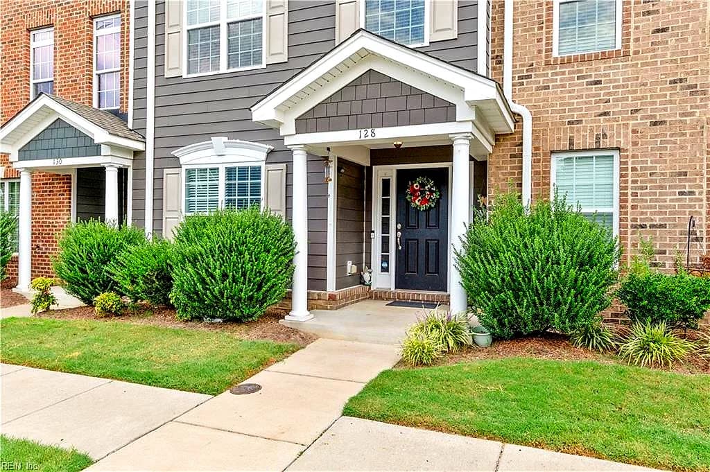128 Daybeacon ST, YORKTOWN VA 23692 - Photo 3