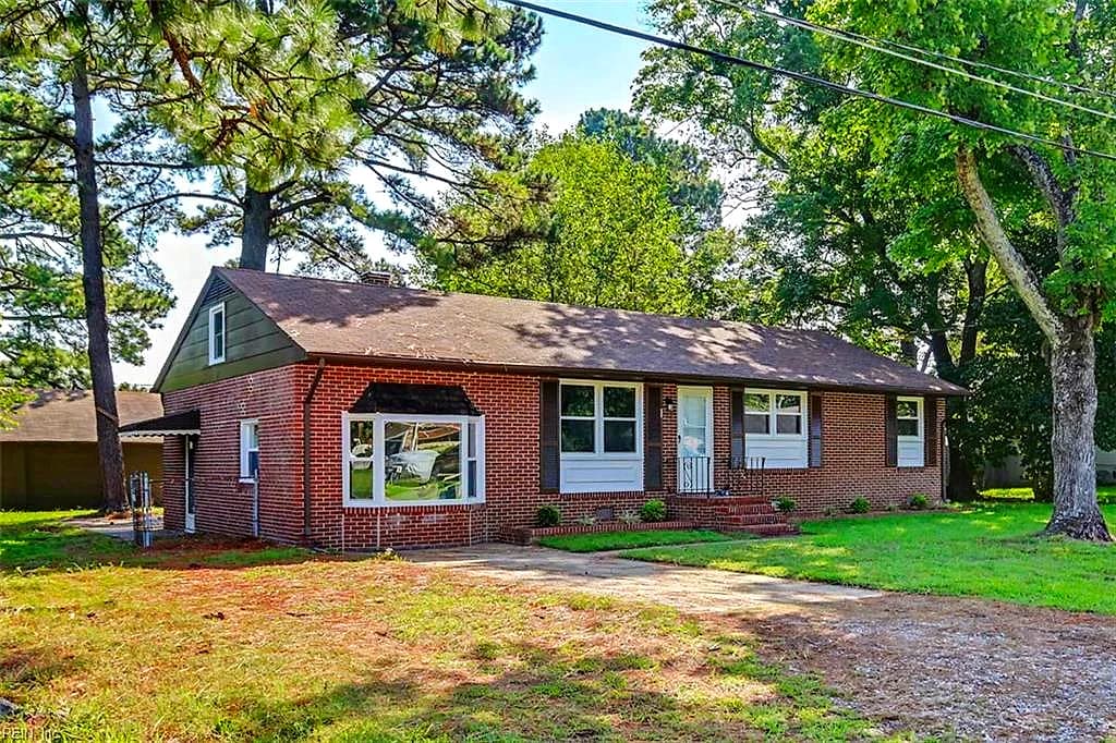 116 Bailey RD, YORKTOWN VA 23692 - Photo 2