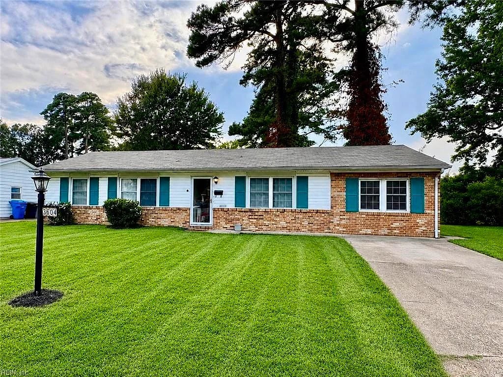 3604 Starlighter DR, VIRGINIA BEACH VA 23452