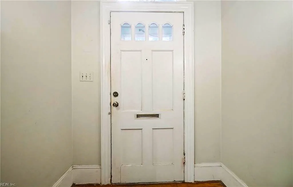 3824 Turnpike RD, PORTSMOUTH VA 23701 - Photo 5