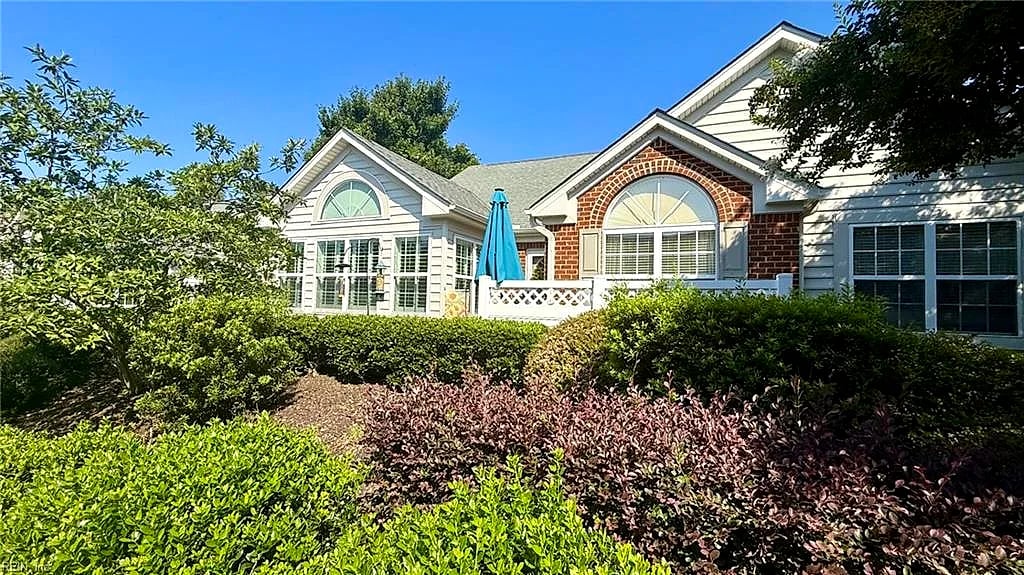 3205 Pristine VW, Williamsburg — 3 bed Residential, 1,866 sqft