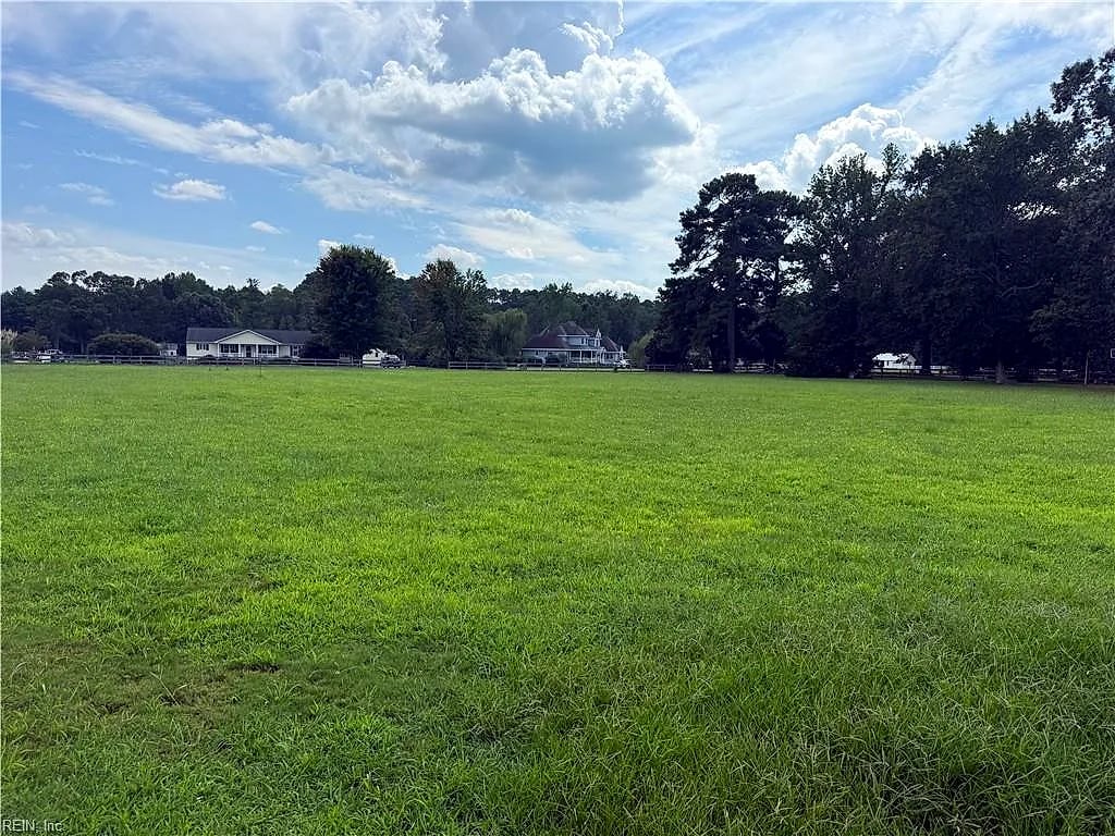 0 Covey Point LN, Gloucester — Land and Farms