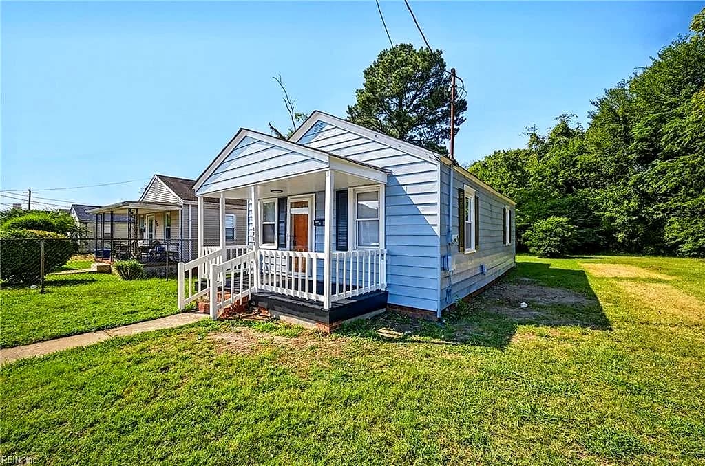 3713 Chestnut AVE, NEWPORT NEWS VA 23607 - Photo 4
