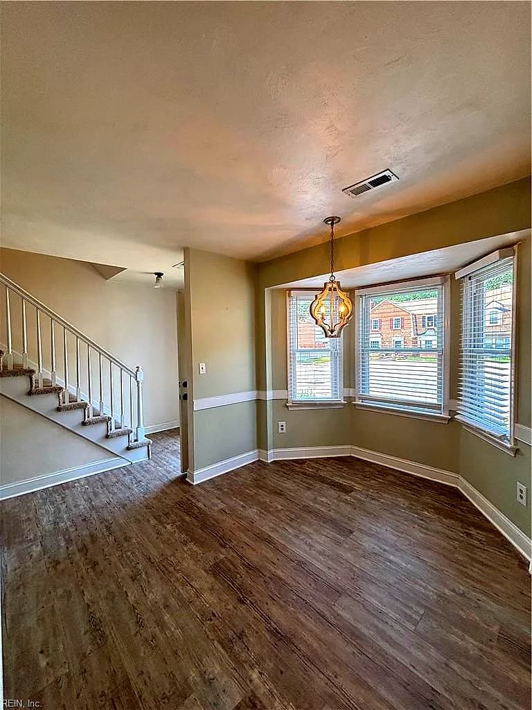 613 Mill Landing RD, CHESAPEAKE VA 23322 - Photo 5