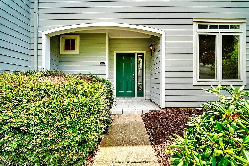 1039 Porte Harbour ARCH, HAMPTON VA 23664 - Photo 3