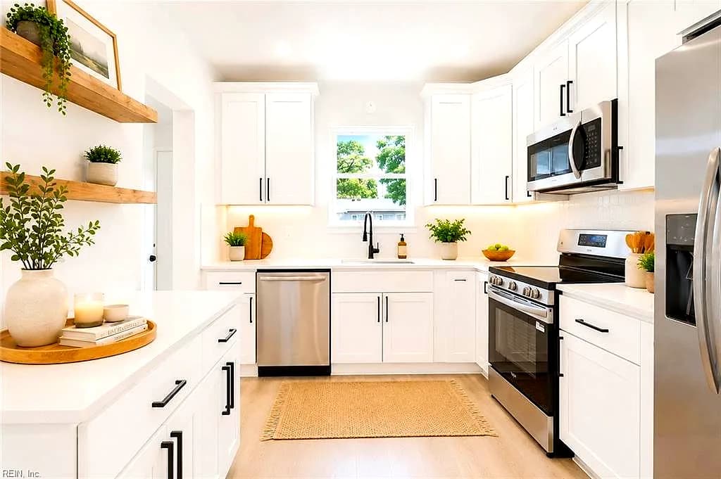 6015 Hampton BLVD, NORFOLK VA 23508 - Photo 5