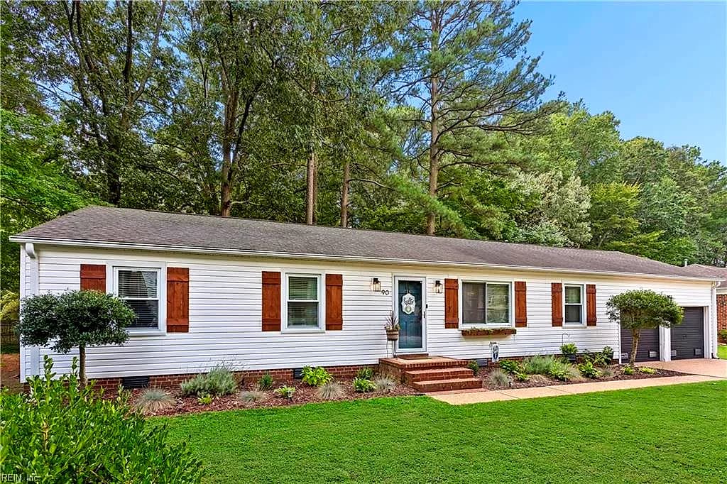 90 Rowe DR, POQUOSON VA 23662 - Photo 3