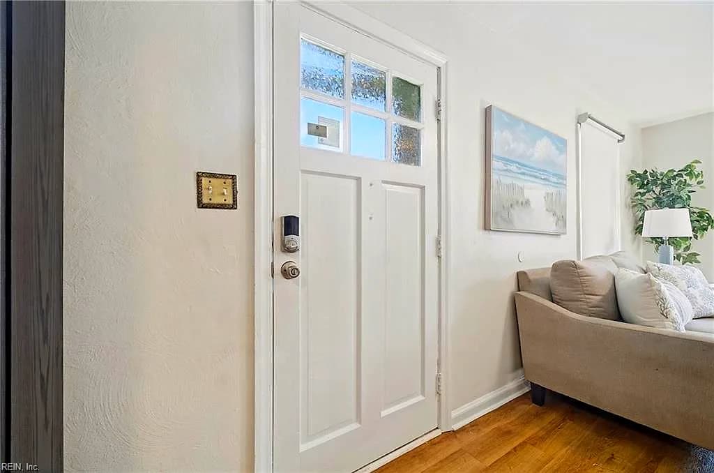 607 Lee ST, HAMPTON VA 23669 - Photo 5