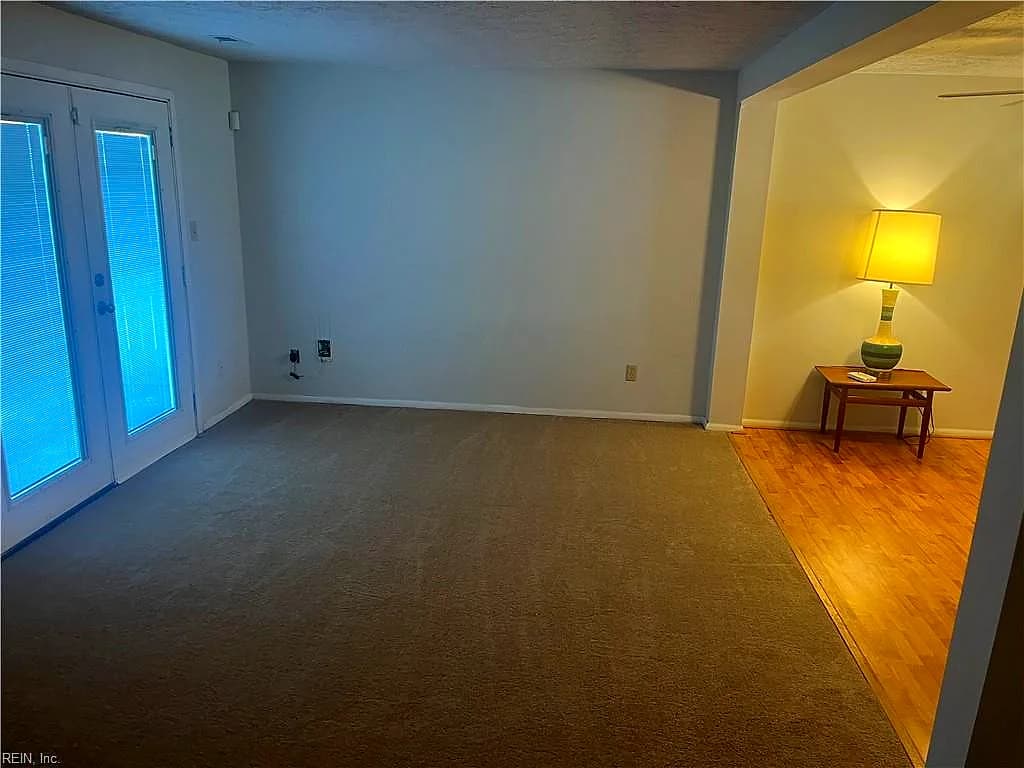 1318 PEABODY DR, HAMPTON VA 23666 - Photo 5