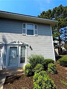 4558 Genoa CIR #Suit, VIRGINIA BEACH VA 23462 - Photo 2